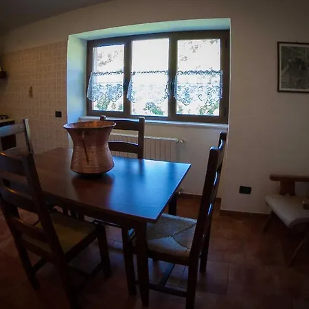 Agriturismo La Conca 3*