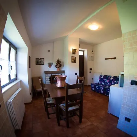 Agriturismo La Conca ベッド・アンド・ブレックファスト 3*