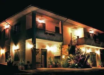 ベッド・アンド・ブレックファスト Agriturismo La Conca