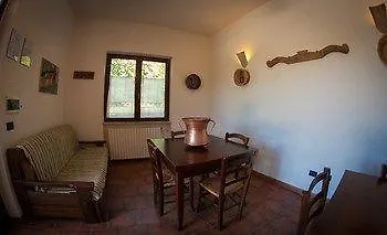 Agriturismo La Conca ベッド・アンド・ブレックファスト