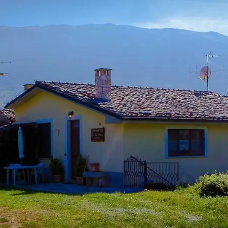 Agriturismo La Conca 3*