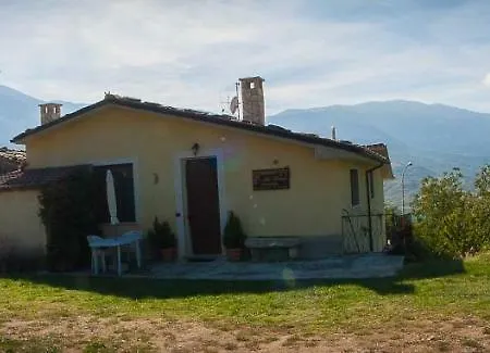 Agriturismo La Conca ベッド・アンド・ブレックファスト カラマーニコ・テルメ